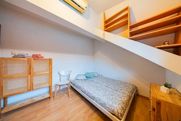 Zagreb 2-Bedroom Apartment for up to 8 Guests