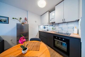 Zagreb 1-Bedroom Apartment for 2 Guests