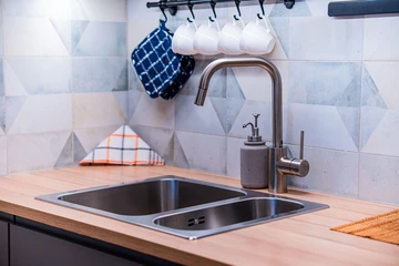 Zagreb 1-Bedroom Apartment for 2 Guests