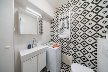 Zagreb 1-Bedroom Apartment for 2 Guests