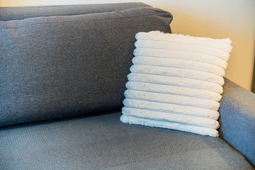 Zagreb 1-Bedroom Apartment for 2 Guests