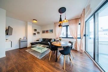 Zagreb Apartment with 2 Bedrooms and Parking