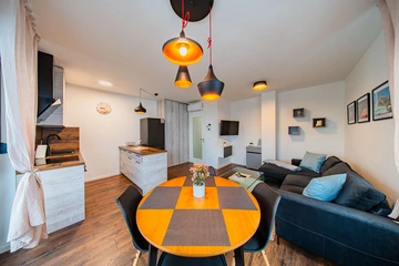 Zagreb Apartment with 2 Bedrooms and Parking