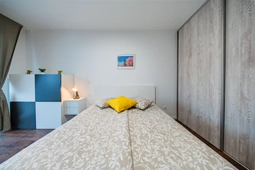 Zagreb Apartment with 2 Bedrooms and Parking