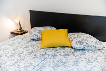 Zagreb Apartment with 2 Bedrooms and Parking