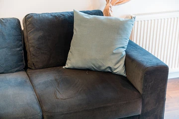 Zagreb Apartment with 2 Bedrooms and Parking