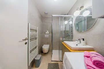 Zagreb 1-Bedroom Apartment for up to 4 Guests