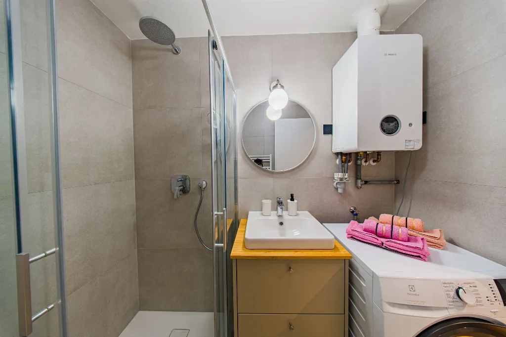 Zagreb 1-Bedroom Apartment for up to 4 Guests