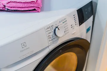 Zagreb 1-Bedroom Apartment for up to 4 Guests