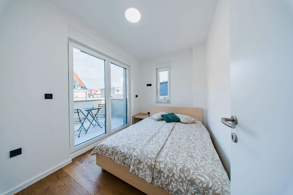 Zagreb Apartment with 3 Balconies & 3 Bedrooms