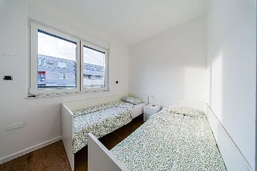 Zagreb Apartment with 3 Balconies & 3 Bedrooms