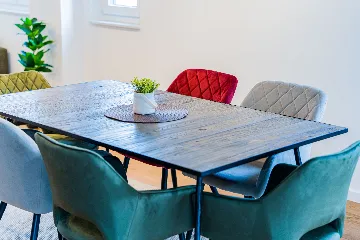 Zagreb Apartment with 3 Balconies & 3 Bedrooms