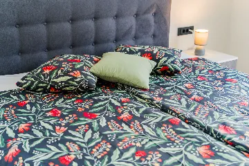 Zagreb Apartment with 3 Balconies & 3 Bedrooms