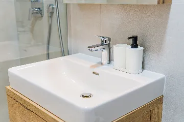 Zagreb Apartment with 3 Balconies & 3 Bedrooms