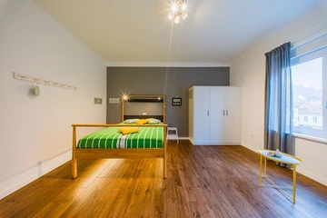 Zagreb Two-Bedroom Apartment for Up to 6
