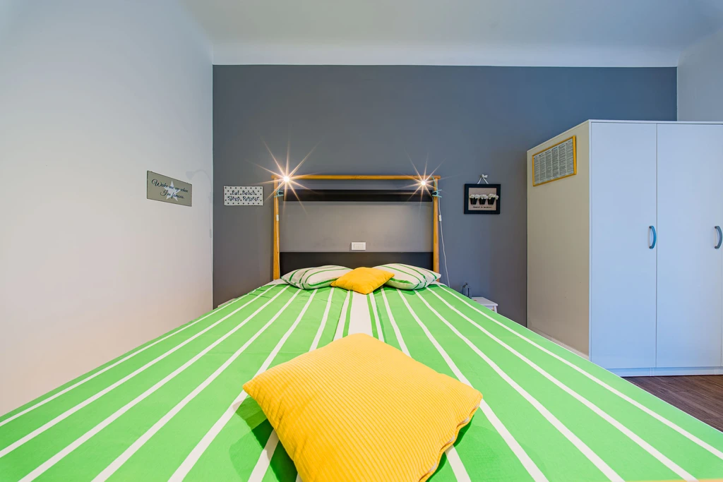 Zagreb Two-Bedroom Apartment for Up to 6