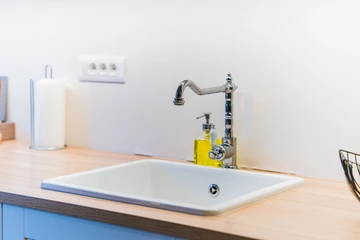 Zagreb Two-Bedroom Apartment for Up to 6