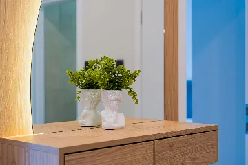 Zagreb 1-Bedroom Apartment with Loggia