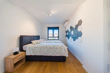 Two-Bedroom Apartment in Zagreb with Garage Parking