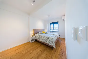 Two-Bedroom Apartment in Zagreb with Garage Parking