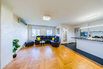 Zagreb Apartment for 8 Guests with 3 Bedrooms