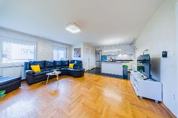 Zagreb Apartment for 8 Guests with 3 Bedrooms