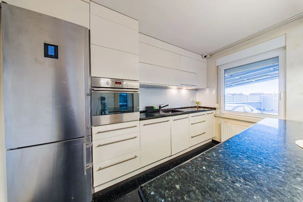 Zagreb Apartment for 8 Guests with 3 Bedrooms