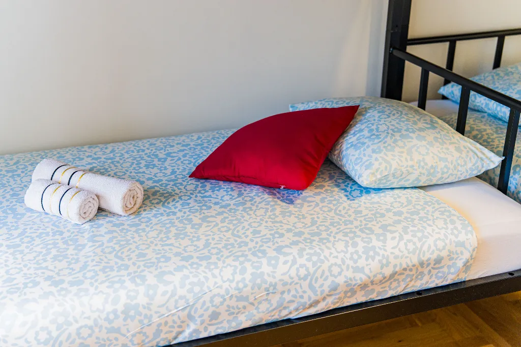 Zagreb Apartment for 8 Guests with 3 Bedrooms
