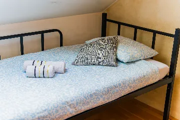 Zagreb Apartment for 8 Guests with 3 Bedrooms