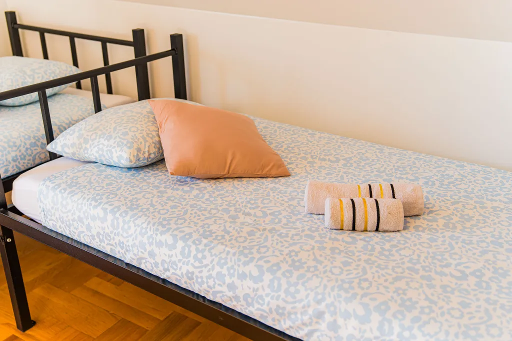 Zagreb Apartment for 8 Guests with 3 Bedrooms