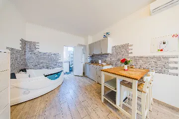 Zagreb Studio Apartment for 2 Adults