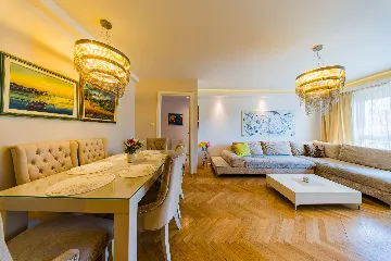 Spacious 3-Bedroom Apartment in Zagreb for 6
