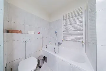 Spacious 3-Bedroom Apartment in Zagreb for 6