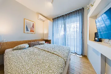 Zagreb Studio Apartment with Private Balcony for 2