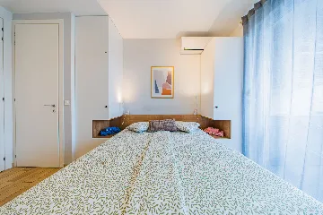 Zagreb Studio Apartment with Private Balcony for 2