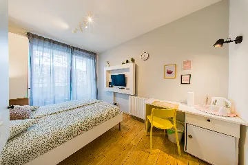Zagreb Studio Apartment with Private Balcony for 2