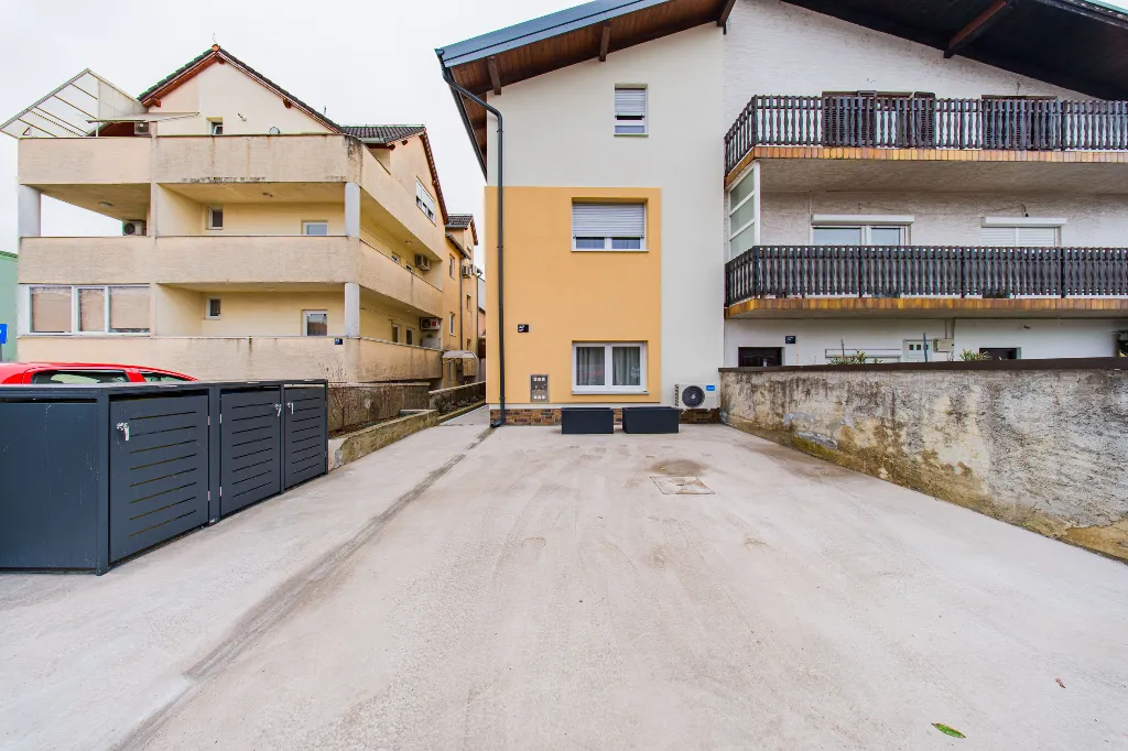 1-Bedroom Apartment for 2 in Zagreb