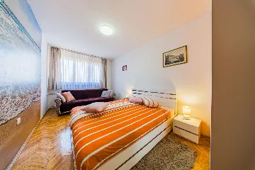 1-Bedroom Apartment in Zagreb for Up to 4