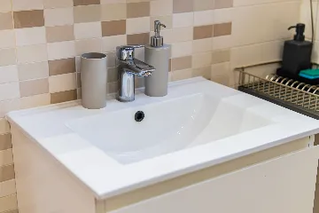 Zagreb Studio Apartment for 2 Guests with Terrace