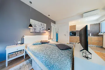 Renovated Studio Apartment in Zagreb for 2 Guests