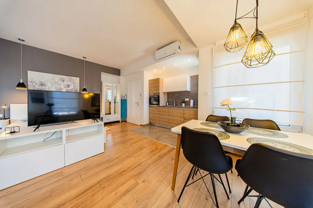 Renovated Studio Apartment in Zagreb for 2 Guests