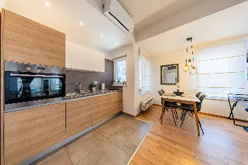 Renovated Studio Apartment in Zagreb for 2 Guests