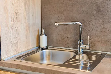 Renovated Studio Apartment in Zagreb for 2 Guests