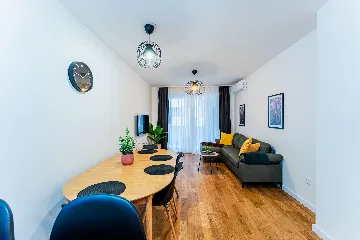 Two-Bedroom Apartment in Zagreb with Parking