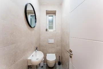 Two-Bedroom Apartment in Zagreb with Parking