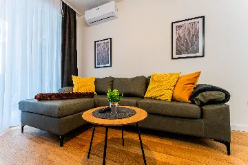 Two-Bedroom Apartment in Zagreb with Parking