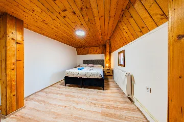 Zagreb 1-Bedroom Apartment for up to 4 Guests