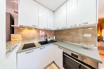 Zagreb 1-Bedroom Apartment for up to 4 Guests