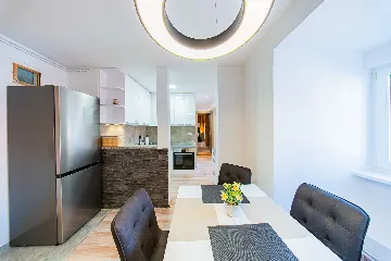 Zagreb 1-Bedroom Apartment for up to 4 Guests