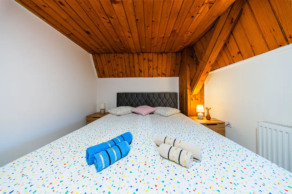 Zagreb 1-Bedroom Apartment for up to 4 Guests